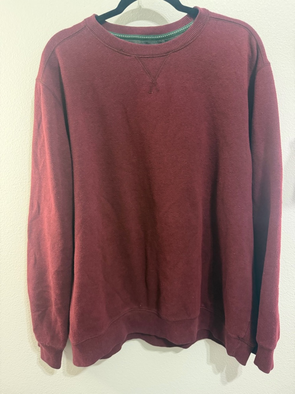 Men's Crewneck Sweater in Burgundy - Classic Casual